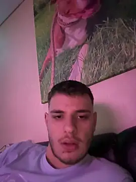 Snapshot of oscar_sweet22 chatting on October 13, 2025, 7:59 pm oscar sweet22 online show from October 13, 2025, 7:59 pm