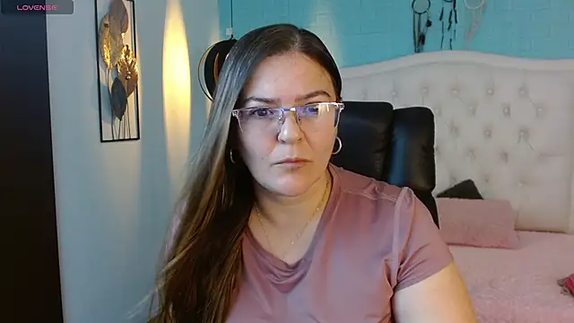 MsJossie online show from January 7, 2026, 3:22 am