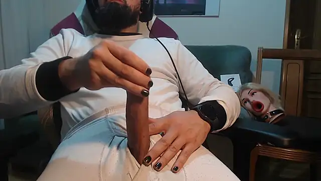 master4subslut online show from December 18, 2024, 12:10 am