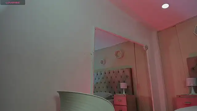 Snapshot of Agathaargent_ chatting on November 26, 2025, 4:23 am Agathaargent online show from November 26, 2025, 4:23 am