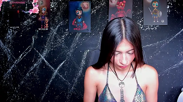 Agathaargent  online show from June 5, 2026, 9:20 pm