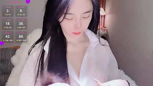 Snapshot of Duomiz chatting on November 30, 2025, 11:44 am Duomiz online show from November 30, 2025, 11:44 am