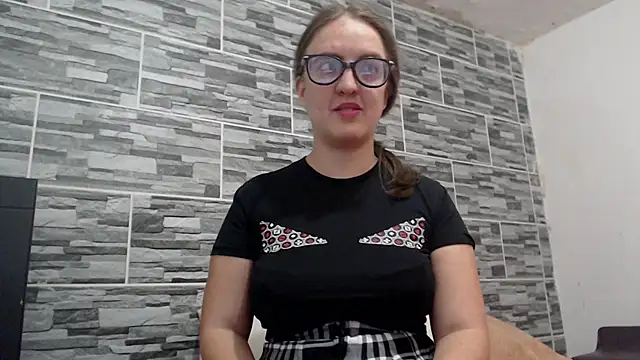 Snapshot of Venus_Santana chatting on December 26, 2024, 9:26 pm Venus Santana online show from December 26, 2024, 9:26 pm