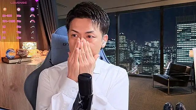HARU-outdoor-x online show from May 11, 2026, 2:07 pm