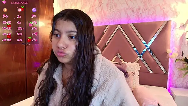 Snapshot of Miaa_Smiith1 chatting on January 27, 2025, 12:05 pm Miaa Smiith1 online show from January 27, 2025, 12:05 pm