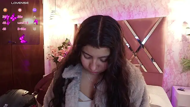 Snapshot of Miaa_Smiith1 chatting on February 25, 2025, 12:05 pm Miaa Smiith1 online show from February 25, 2025, 12:05 pm