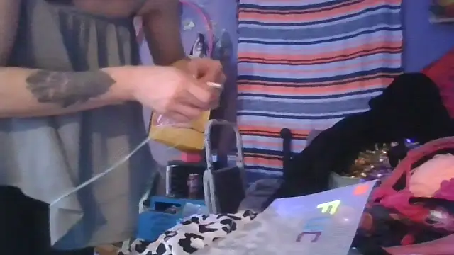 Snapshot of watermellonpussy chatting on February 25, 2026, 4:23 am watermellonpussy online show from February 25, 2026, 4:23 am