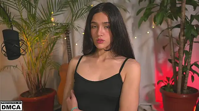 Kore Persephone online show from October 19, 2025, 3:31 am