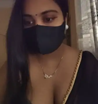 Snapshot of SimaRoy- chatting on November 7, 2025, 1:21 am SimaRoy- online show from November 7, 2025, 1:21 am