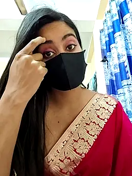 Snapshot of SimaRoy- chatting on March 20, 2025, 8:09 am SimaRoy- online show from March 20, 2025, 8:09 am