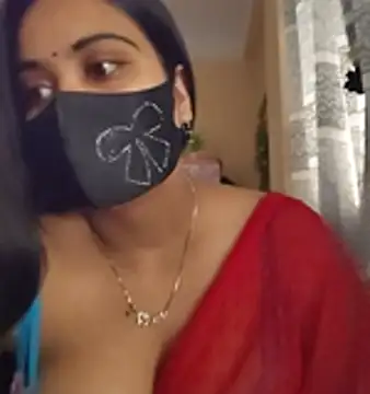 Snapshot of SimaRoy- chatting on October 30, 2025, 1:15 am SimaRoy- online show from October 30, 2025, 1:15 am