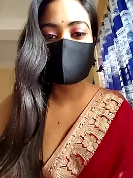 Snapshot of SimaRoy- chatting on March 18, 2025, 1:24 am SimaRoy- online show from March 18, 2025, 1:24 am