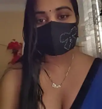 Snapshot of SimaRoy- chatting on November 9, 2025, 1:31 am SimaRoy- online show from November 9, 2025, 1:31 am