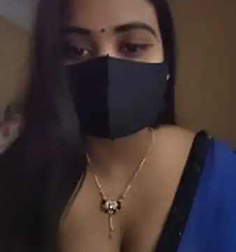 Snapshot of SimaRoy- chatting on November 15, 2025, 1:31 am SimaRoy- online show from November 15, 2025, 1:31 am