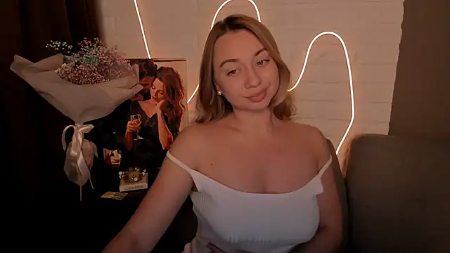 Snapshot of DanielaWisse chatting on January 1, 2025, 7:21 pm DanielaWisse online show from January 1, 2025, 7:21 pm