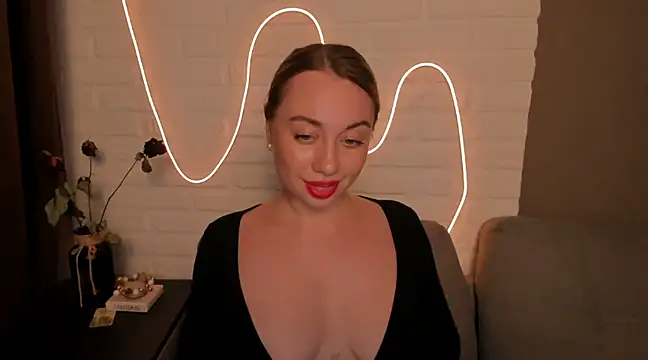 Snapshot of DanielaWisse chatting on December 8, 2024, 9:52 pm DanielaWisse online show from December 8, 2024, 9:52 pm