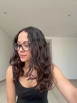 Snapshot of Megan_Rodrigo chatting on May 15, 2026, 1:09 pm Megan Rodrigo online show from May 15, 2026, 1:09 pm