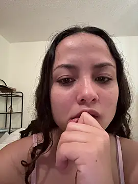 Snapshot of Megan_Rodrigo chatting on April 16, 2026, 1:01 pm Megan Rodrigo online show from April 16, 2026, 1:01 pm