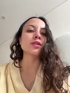 Snapshot of Megan_Rodrigo chatting on May 11, 2026, 2:45 pm Megan Rodrigo online show from May 11, 2026, 2:45 pm