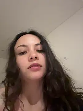 Snapshot of Megan_Rodrigo chatting on June 24, 2026, 4:33 am Megan Rodrigo online show from June 24, 2026, 4:33 am