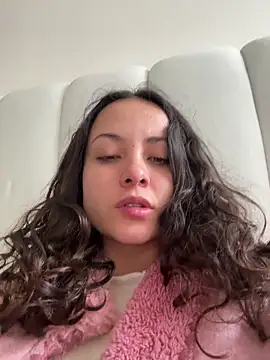 Snapshot of Megan_Rodrigo chatting on May 29, 2026, 1:28 pm Megan Rodrigo online show from May 29, 2026, 1:28 pm