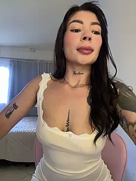 Roxanne 08 online show from May 22, 2026, 8:07 pm