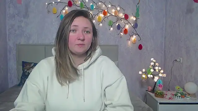 SallyVerda online show from April 11, 2026, 7:56 am