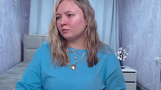 SallyVerda online show from May 19, 2026, 5:53 pm