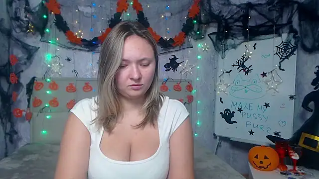 SallyVerda online show from November 2, 2025, 6:57 pm