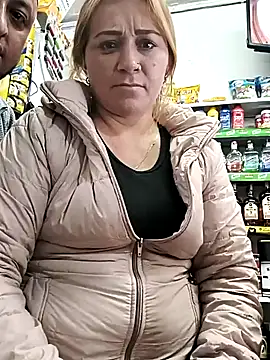 Snapshot of BatiBattman69 chatting on February 4, 2025, 3:22 am BatiBattman69 online show from February 4, 2025, 3:22 am