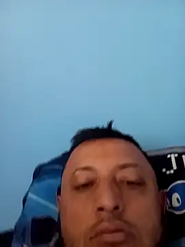 Snapshot of BatiBattman69 chatting on February 18, 2025, 4:58 pm BatiBattman69 online show from February 18, 2025, 4:58 pm