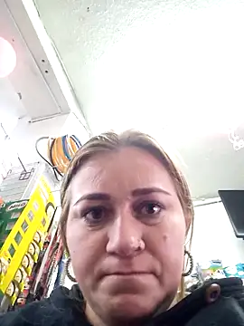 Snapshot of BatiBattman69 chatting on February 28, 2025, 3:04 am BatiBattman69 online show from February 28, 2025, 3:04 am