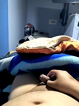 Snapshot of BatiBattman69 chatting on February 15, 2025, 6:02 am BatiBattman69 online show from February 15, 2025, 6:02 am