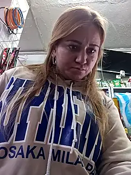 Snapshot of BatiBattman69 chatting on March 18, 2025, 3:23 am BatiBattman69 online show from March 18, 2025, 3:23 am