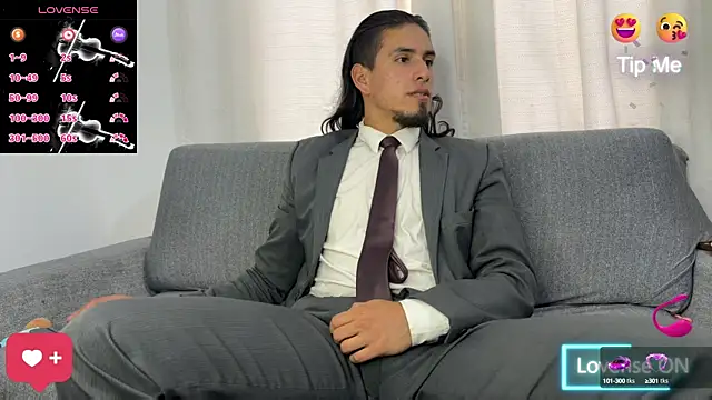 Tom blunt96 online show from November 15, 2025, 4:00 pm