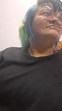 lucky-leah online show from February 3, 2026, 3:26 am