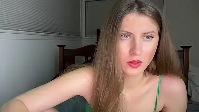 Snapshot of YUMIandbigWOLF chatting on November 20, 2025, 1:50 am YUMIandbigWOLF online show from November 20, 2025, 1:50 am