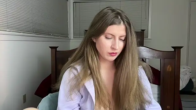 Snapshot of YUMIandbigWOLF chatting on November 16, 2025, 3:00 am YUMIandbigWOLF online show from November 16, 2025, 3:00 am