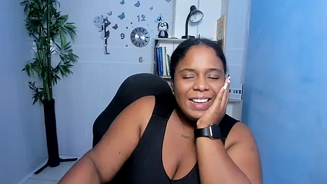 Snapshot of bbw_charlote chatting on March 22, 2025, 12:14 pm bbw charlote online show from March 22, 2025, 12:14 pm