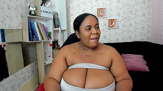 Snapshot of bbw_charlote chatting on September 19, 2025, 12:31 pm bbw charlote online show from September 19, 2025, 12:31 pm