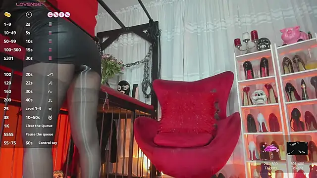 Snapshot of MistressAndre chatting on March 27, 2026, 9:16 pm MistressAndre online show from March 27, 2026, 9:16 pm