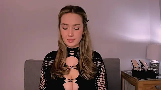 Snapshot of CindyKissable chatting on March 28, 2026, 5:14 pm CindyKissable online show from March 28, 2026, 5:14 pm