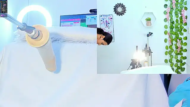 Snapshot of Daki_Ume_ chatting on February 27, 2025, 2:35 am Daki Ume online show from February 27, 2025, 2:35 am