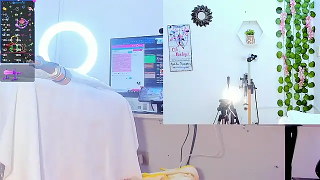 Snapshot of Daki_Ume_ chatting on February 28, 2025, 8:42 am Daki Ume online show from February 28, 2025, 8:42 am
