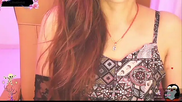 Snapshot of _Blue_Ruubyy_ chatting on November 19, 2025, 7:58 pm Blue Ruubyy online show from November 19, 2025, 7:58 pm