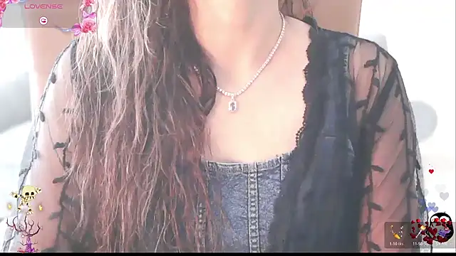 Snapshot of _Blue_Ruubyy_ chatting on November 27, 2025, 10:59 am Blue Ruubyy online show from November 27, 2025, 10:59 am