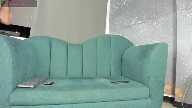 George Diesell online show from October 13, 2025, 4:47 am