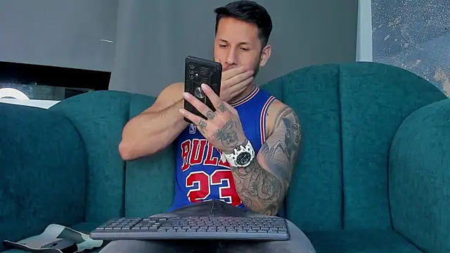 George Diesell online show from September 25, 2025, 4:29 am