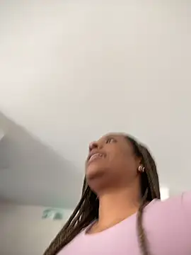 evangeline ch online show from December 14, 2025, 3:17 pm