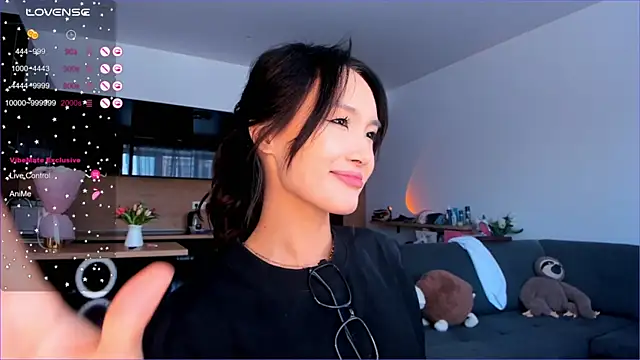 Snapshot of Sweet_yasu chatting on March 5, 2025, 8:21 am Sweet yasu online show from March 5, 2025, 8:21 am